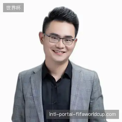 万铭鑫
